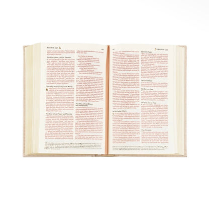 NLT Compact Bible: Garden