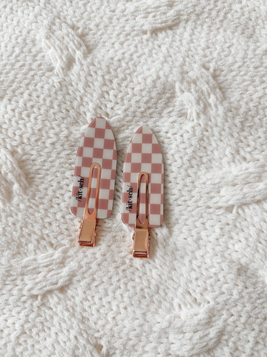 CHECKERED CLIPS