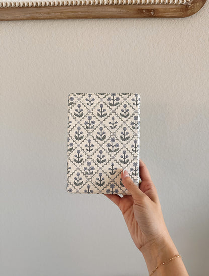 Cottage Kindle Case