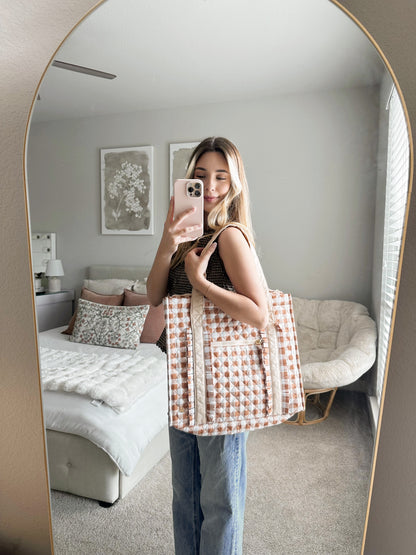 The Everyday Quilted Tote Bag- Maple Gingham